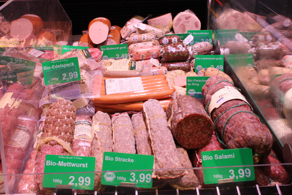 Bio-Wurst im Rewe-Center Stanislawski & Laas